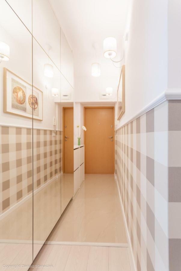 Sienna 41 Boutique Warsaw Apartments Extérieur photo
